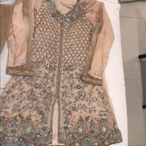 ✨Heavy Indian Pakistani Formal Peach New Medium✨